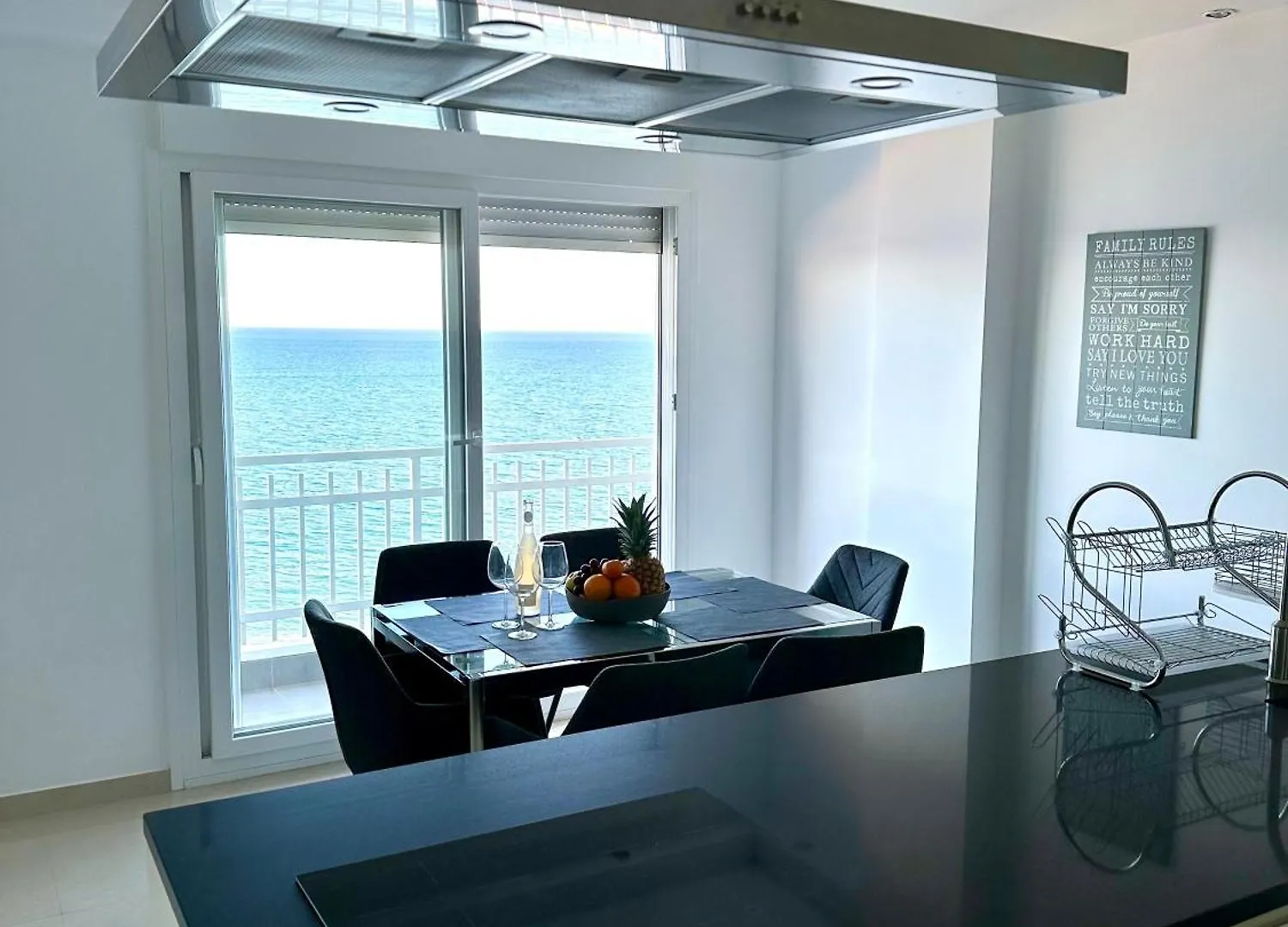 Horizonte 1 Cosy Apartment With Incredible Sea View At First Line Of Fuengirola Beach